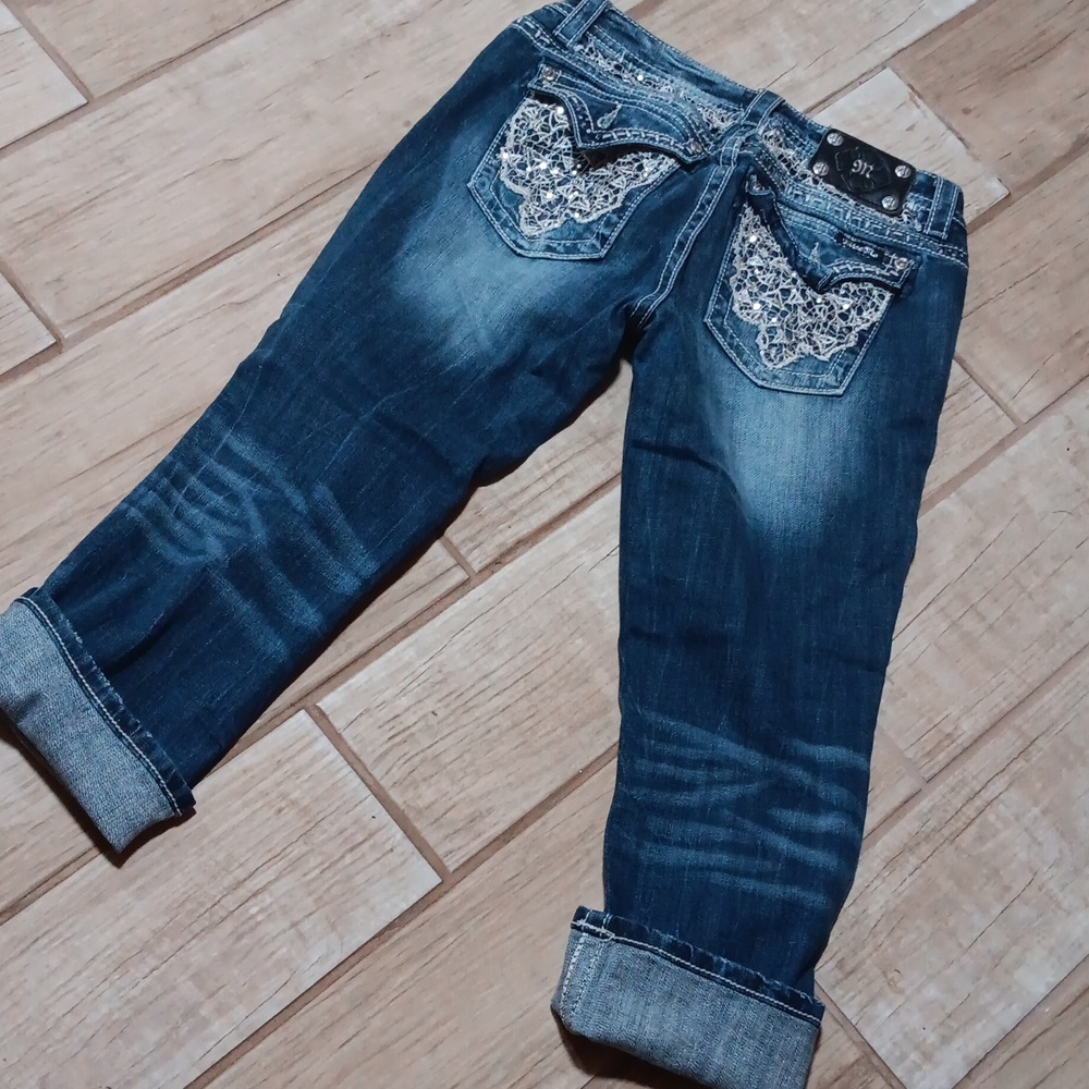 2 pair Miss me capris